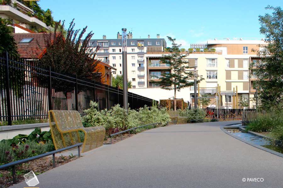 Courbevoie, Square Raspail-Kilford
