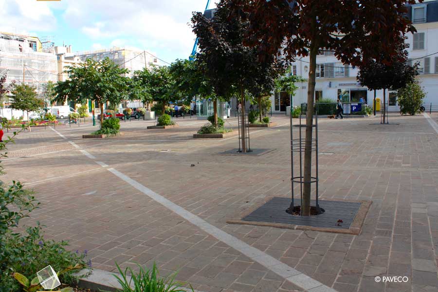 Place Jean Jaurès à Rueil-Malmaison