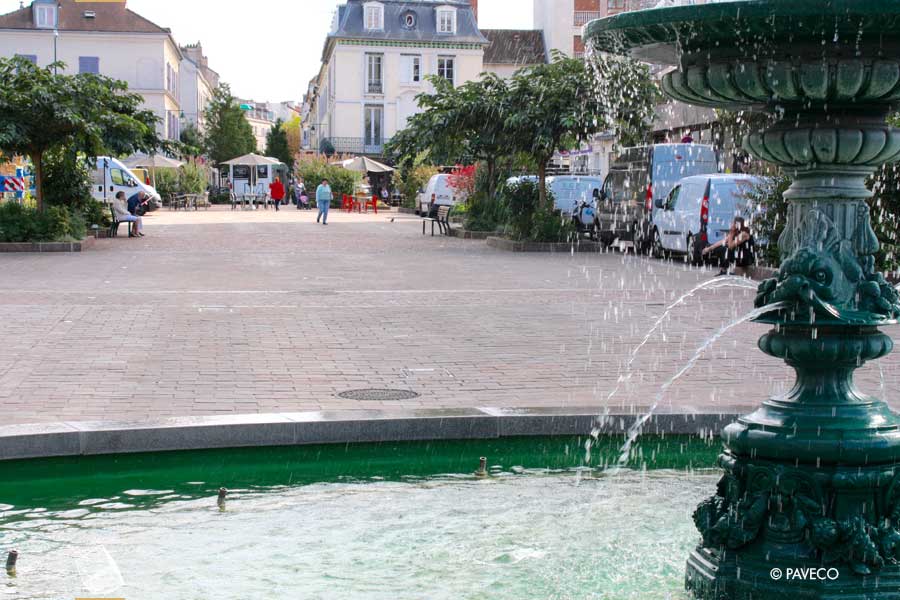 Place Jean Jaurès à Rueil-Malmaison